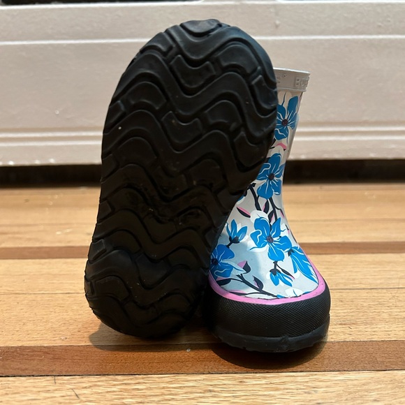 Bog Boots 6T Toddler EUC - Picture 2 of 4